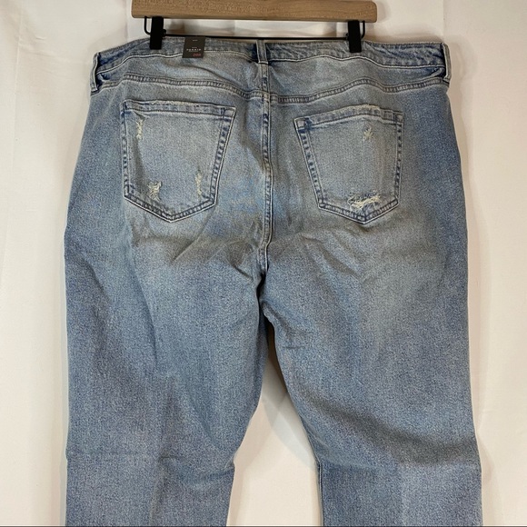 TORRID Women’s Size 20 Denim Jeans High Rise Button Fly Destructed Stretch NEW - Picture 12 of 15